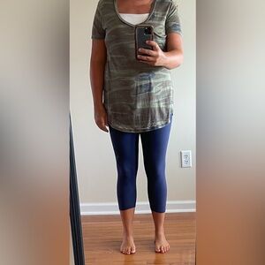 Z SUPPLY women’s size medium camo distressed tee.